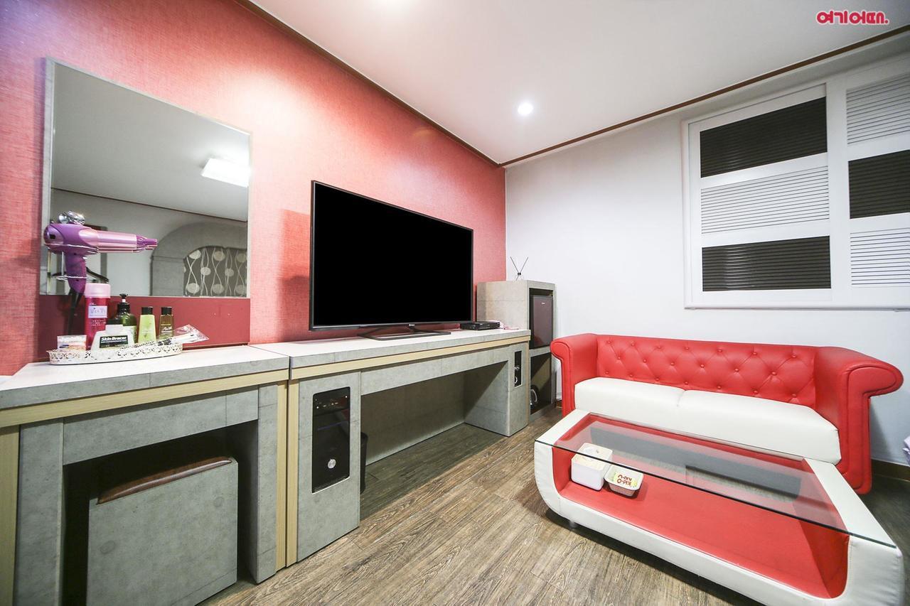 Firenze Motel Asan Exteriér fotografie