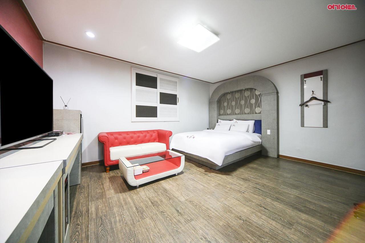 Firenze Motel Asan Exteriér fotografie
